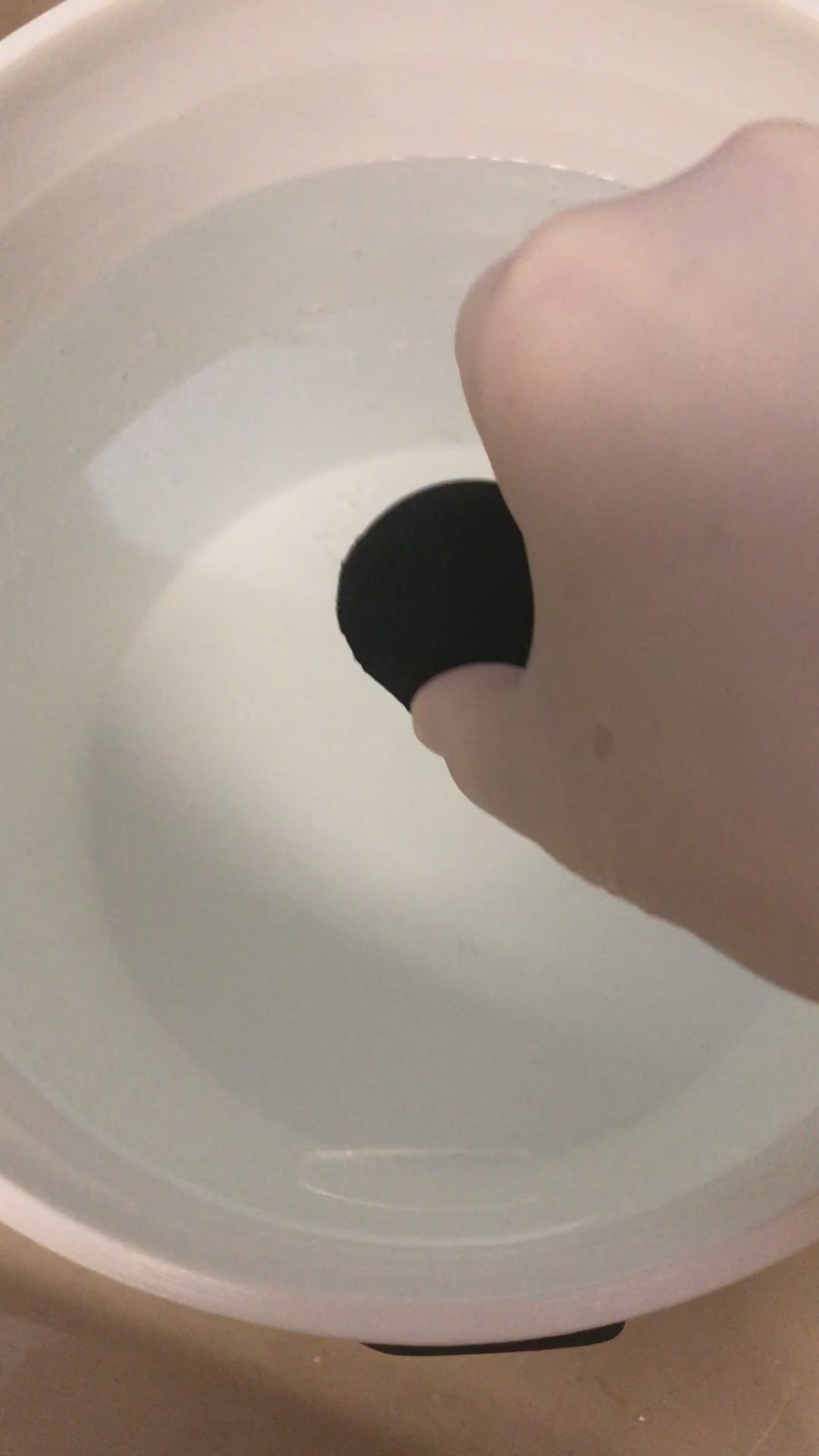 Black Bath bomb Video